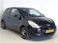 Hyundai i20 - 1.4i DynamicVersion Automaat ( bj 2009)