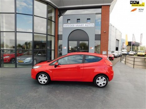 Ford Fiesta - 1.25 Trend LAGE KM STAND AIRCO - 1