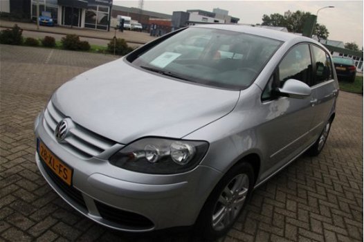 Volkswagen Golf Plus - 1.6 Optive 3 | Radio CD | Airco | Trekhaak | - 1