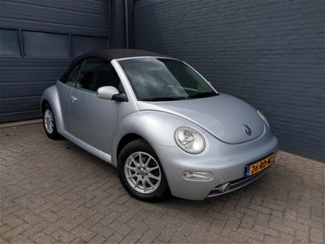 Volkswagen New Beetle Cabriolet - 1.6 Highline Airco - 1