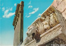 Libanon Baalbeck The six columns of Jupiter and the Details