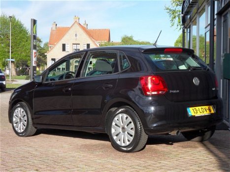 Volkswagen Polo - 1.2 TSI Comfortline 105 PK | 6 Vernell. | nieuw staat - 1