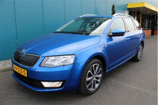 Skoda Octavia Combi - 1.6 TDI DSG AUT. Greentech Edition Businessline/ECC/17