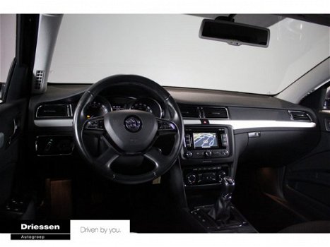 Skoda Superb Combi - 1.6 TDI Ambition Business (Navigatie - Xenon Verlichting) - 1