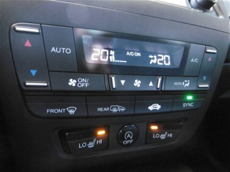 Honda Civic - 1.8 Sport - navigatie + winterset - 1