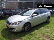 Peugeot 308 - 130PK AUTOMAAT STYLE - NAV - PANO