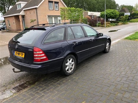 Mercedes-Benz C-klasse Combi - 200 CDI Elegance /AUTOM/NAVI/DVD SCHERMEN/ - 1