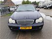 Mercedes-Benz C-klasse Combi - 200 CDI Elegance /AUTOM/NAVI/DVD SCHERMEN/ - 1 - Thumbnail