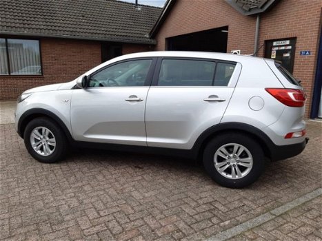 Kia Sportage - 2.0i X-tra Airco trekhaak PDC NL-auto Cruise control - 1