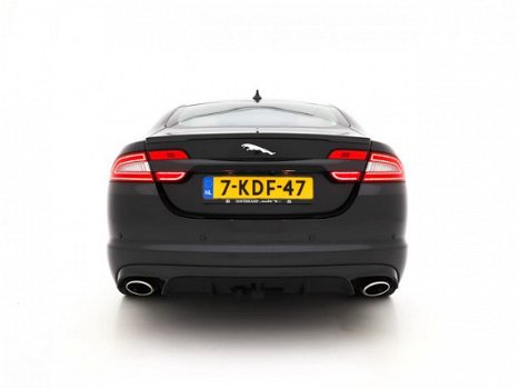 Jaguar XF - 3.0D S Aerodynamica-pakket Premium Business Edition Aut. *XENON+VOLLEDER+NAVI+PDC+ECC+CR - 1