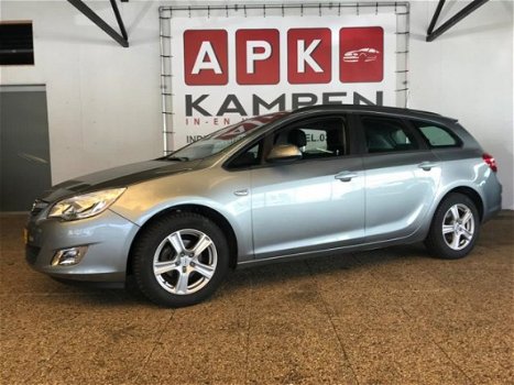 Opel Astra Sports Tourer - 1.4 Turbo Cosmo - 1