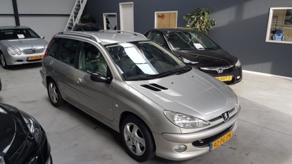 Peugeot 206 SW - 1.6-16V Griffe - 1