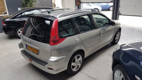 Peugeot 206 SW - 1.6-16V Griffe - 1