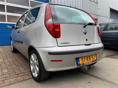 Fiat Punto - 1.4 16V Young Airco Splinternieuw - 1