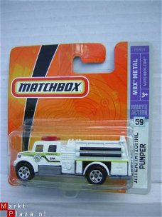 DSCN12394 Matchbox SF no. 59 International Pumper Fire Truck