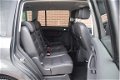 Volkswagen Touran - 1.6 TDI 105pk H6 Highline Leder Navigatie Ecc Pdc - 1 - Thumbnail