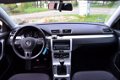 Volkswagen Passat - 1.6 TDI Trendline BlueMotion ECC/ EL.RAMEN/ LMV/ CV/ TREKHAAK/ ETC - 1 - Thumbnail