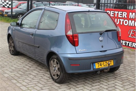 Fiat Punto - 1.3 JTD Dynamic Peter Mulder JR Emmer-Compascuum - 1