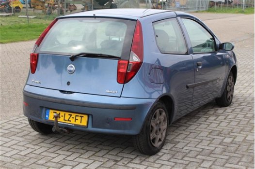 Fiat Punto - 1.3 JTD Dynamic Peter Mulder JR Emmer-Compascuum - 1