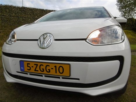 Volkswagen Up! - EXECUTIVE/NAVI/AIRCO/CV/AUDIO/INR&GAR.MOGELIJK - 1