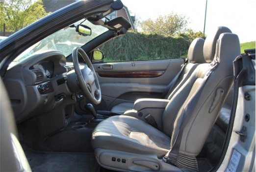 Chrysler Sebring - 2.7i-V6 24V LX Convertible // Nieuwe APK // - 1