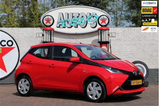 Toyota Aygo - 1.0 VVT-i x-play - 1