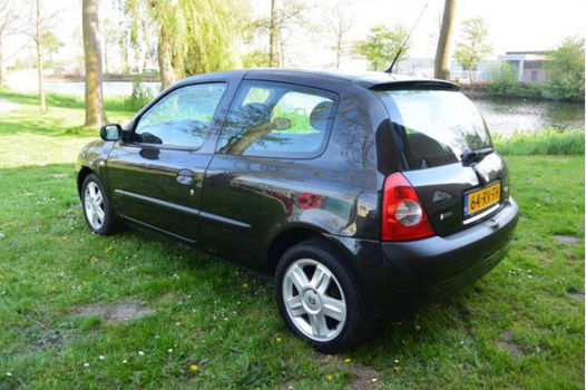 Renault Clio - 1.4-16V Authentique Comfort airco elektr.pakket - 1