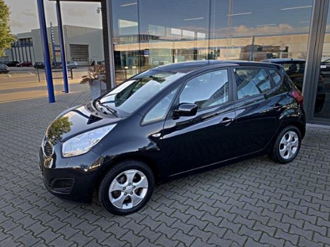 Kia Venga - 1.4 CVVT Plus Pack *NAVIGATIE-64.000KM - 1