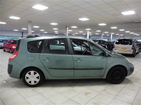 Renault Grand Scénic - 1.6-16V Dynamique Comfort / 7 PERS. / AIRCO / TREKHAAK - 1