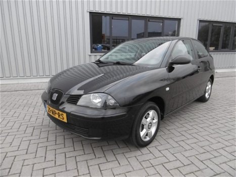 Seat Ibiza - 1.4-16V Stella Airco Zwart LM Velgen - 1