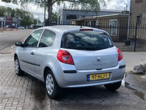 Renault Clio - 1.2-16V Expression - 1