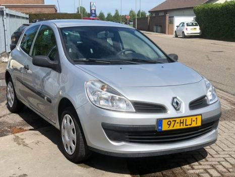 Renault Clio - 1.2-16V Expression - 1