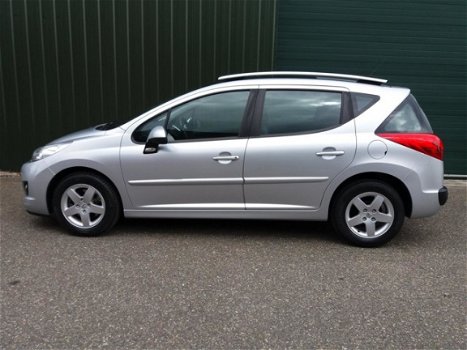 Peugeot 207 SW - 1.4 VTi Access , Panoramadak, PDC, Half leer/stof , Standkachel, Nieuwe Michelin ba - 1