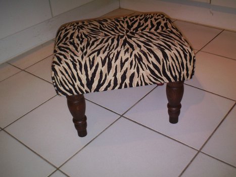 Zebra stof - 66x95cm - voor footstool - NIEUW !! - 3