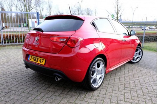 Alfa Romeo Giulietta - 2.0 JTDm Exclusive 150pk Navi/Clima/LMV - 1