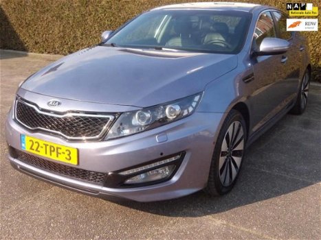 Kia Optima - 1.7 CRDi Super Pack alle opties , zeer nette en goede auto - 1