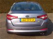 Kia Optima - 1.7 CRDi Super Pack alle opties , zeer nette en goede auto - 1 - Thumbnail