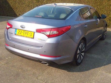 Kia Optima - 1.7 CRDi Super Pack alle opties , zeer nette en goede auto - 1