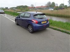 Peugeot 208 - 1.4 e-HDi Active