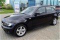 BMW 1-serie - 118i High Executive - 1 - Thumbnail