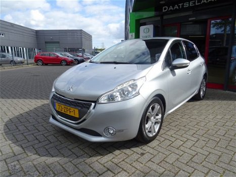 Peugeot 208 - 1.6 VTi Allure 120pk 5drs navi - 1