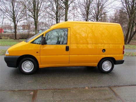 Peugeot Expert - 220C CF 1.9 DSL Motor Kapot - 1