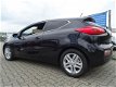 Kia Pro cee'd - 1.6 GDI SUPER PACK ECC/CRUISE/NAV/PDC/KEYLESS-ENTRY/REGEN.SENS - 1 - Thumbnail