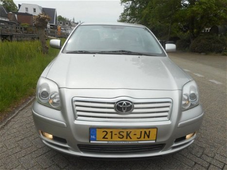 Toyota Avensis - 1.8 VVTi Linea Luna 129pk Sedan Clima Trekhaak 1300kg 2e eig - 1