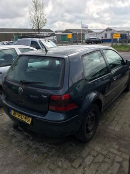 Volkswagen Golf - 1.9 TDI - 1