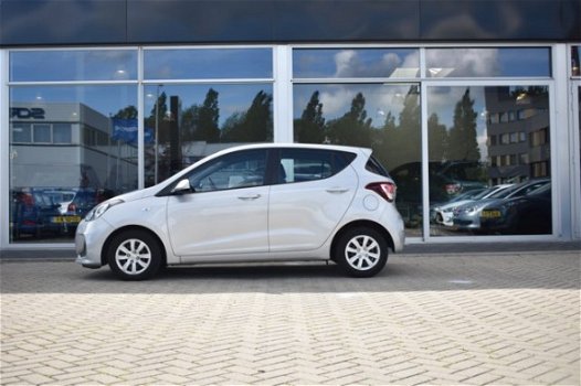 Hyundai i10 - 1.0i Go Met Navigatie - 1