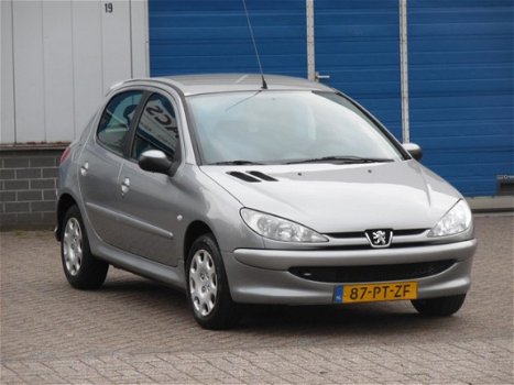 Peugeot 206 - 1.4 Air-line 1e Eigenaar/5DRS/APK/AiRCO/NAP/SUPER NETTE - 1