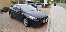 Volvo V40 - II 2.0 D2 Kinetic, NAvi, 15 97062kM automaat