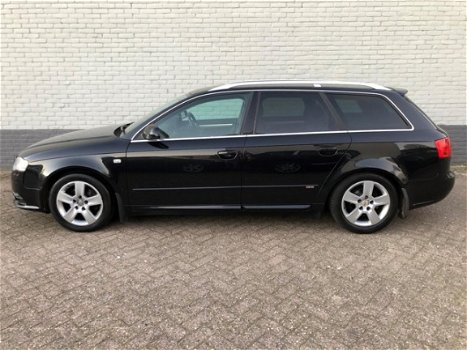 Audi A4 - 2.0 TDI 140pk Leer Xenon Climate RHD - 1