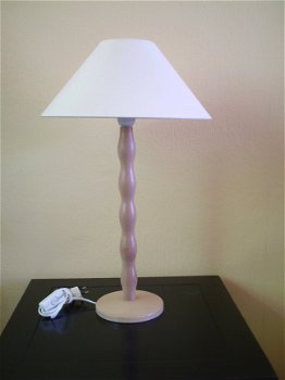 Nieuwe tafellamp - model Parijs - licht kersen. - 7